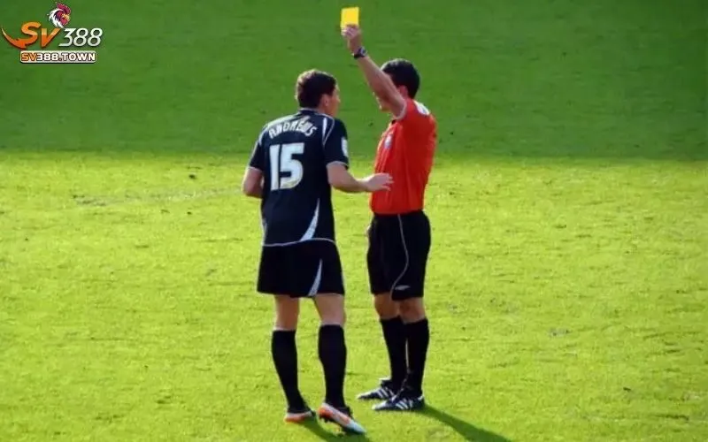 Phương Pháp Dự Đoán Kèo Thẻ Phạt